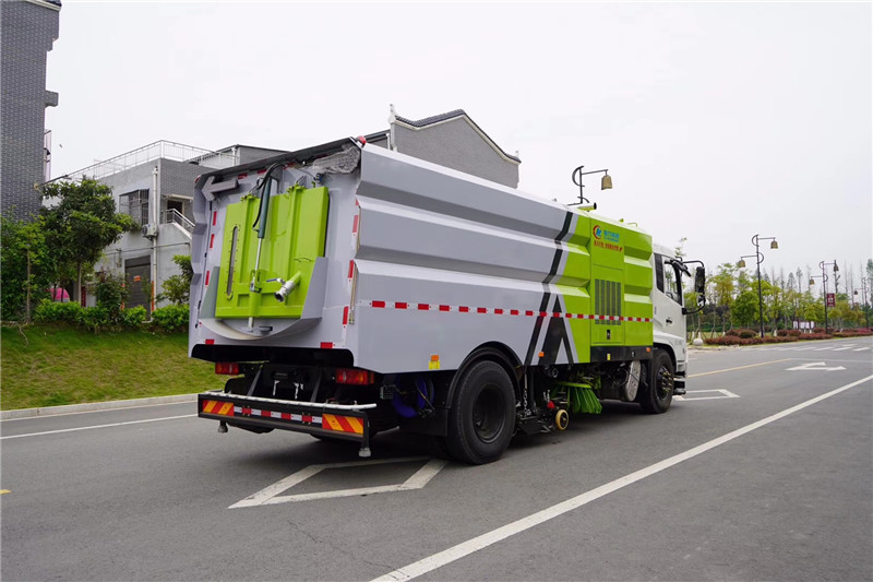 國六東風天錦16噸（9水(shuǐ)/7塵）洗掃車