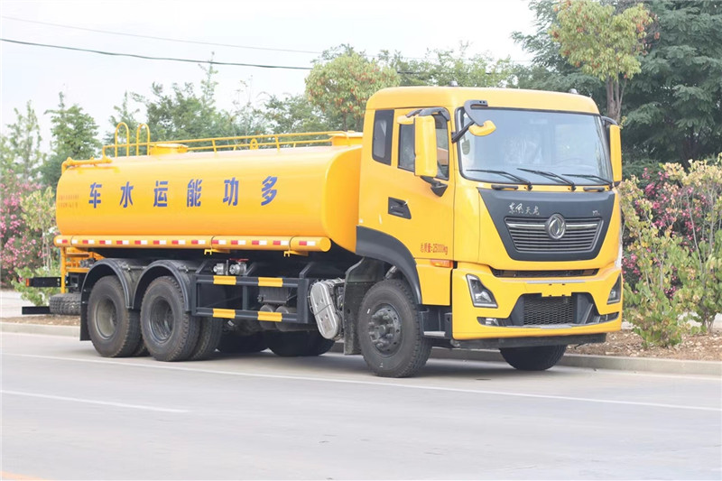 國六東風天龍後八輪 20噸 灑水(shuǐ)車​